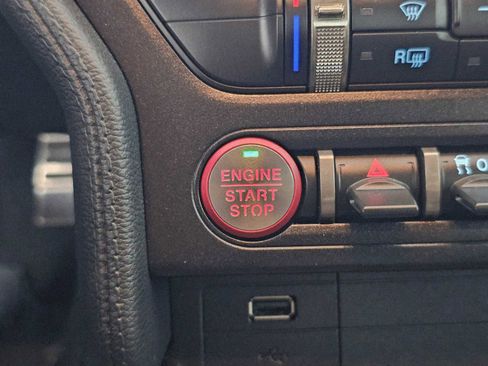 Used 2020 Ford Mustang Shelby GT500 w/ Technology Package image 28