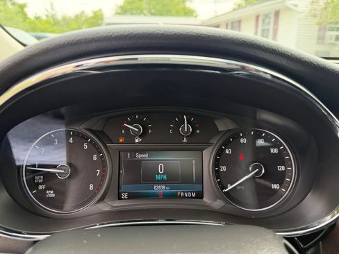 Used 2019 Buick Encore Essence AWD/4WD image 21