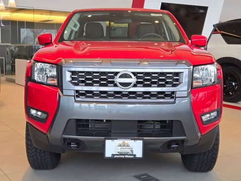 New 2025 Nissan Frontier SV w/ SV Convenience Package image 3