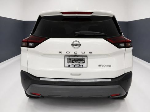 Used 2021 Nissan Rogue SV AWD/4WD image 9