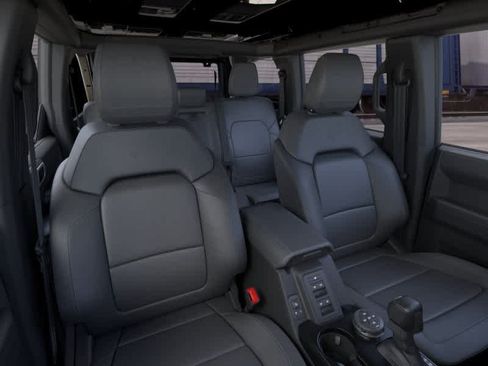 New 2026 Ford Bronco Badlands AWD/4WD image 11