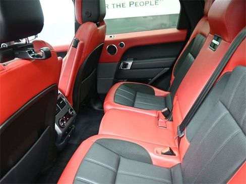 Used 2020 Land Rover Range Rover Sport HST image 22