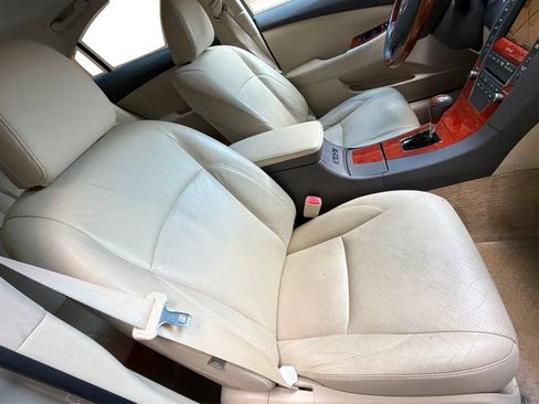 Used 2010 Lexus ES 350 FWD image 18
