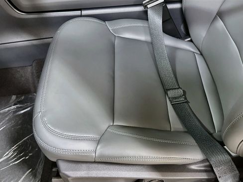 New 2027 Ford Expedition Active RWD image 18