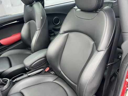 Used 2014 MINI Cooper S image 12