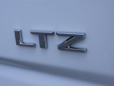 New 2026 Chevrolet Silverado 2500 LTZ w/ LTZ Convenience Package AWD/4WD image 26