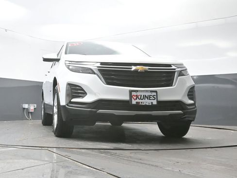 Used 2023 Chevrolet Equinox LT image 50
