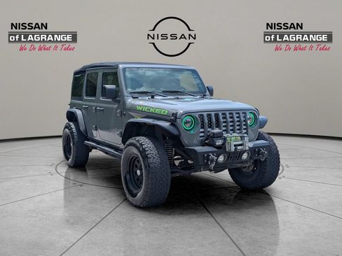 Used 2020 Jeep Wrangler Unlimited Sport S AWD/4WD image 3