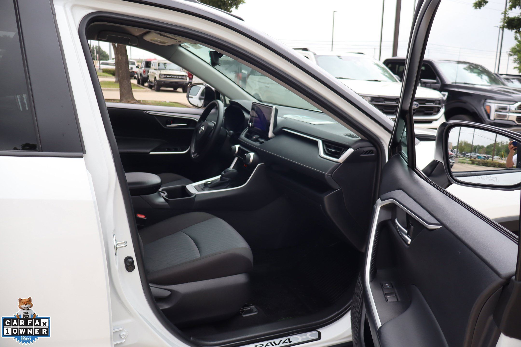 Used 2025 Toyota RAV4 Woodland Edition AWD/4WD image 29