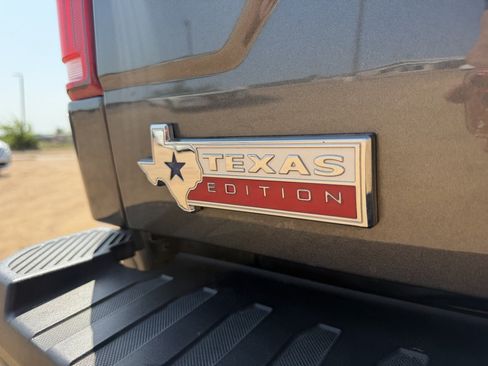Used 2020 Ford F150 XLT w/ Equipment Group 302A Luxury RWD image 15