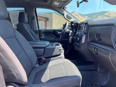 Used 2021 Chevrolet Silverado 1500 Custom Trail Boss AWD/4WD image 19