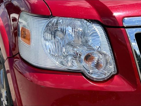 Used 2010 Ford Explorer Sport Trac Limited RWD image 30