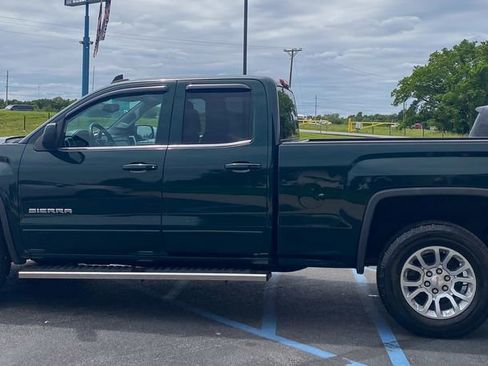 Used 2015 GMC Sierra 1500 SLE w/ SLE Value Package AWD/4WD image 5