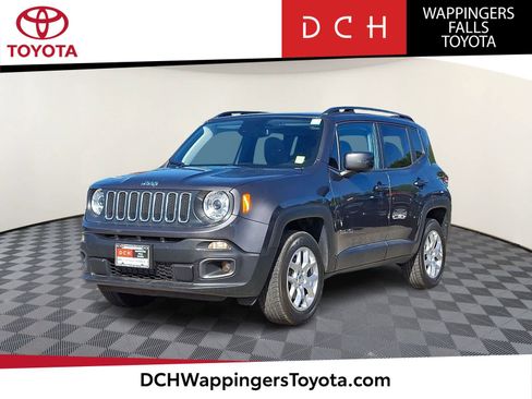 Used 2018 Jeep Renegade Latitude w/ Advanced Technology Group AWD/4WD image 1