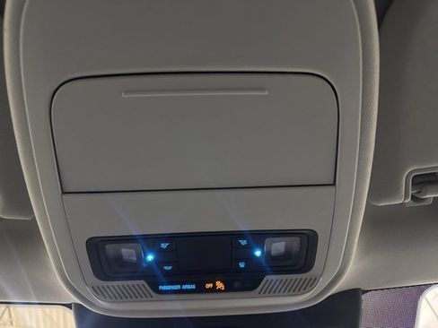 Used 2025 Ford Expedition Max Active image 41