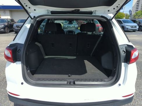 Used 2021 Chevrolet Equinox LS FWD image 27