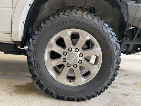 Used 2022 RAM 2500 Limited AWD/4WD image 10