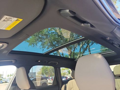 New 2026 Volvo XC60 B5 Plus w/ Protection Package AWD/4WD image 8