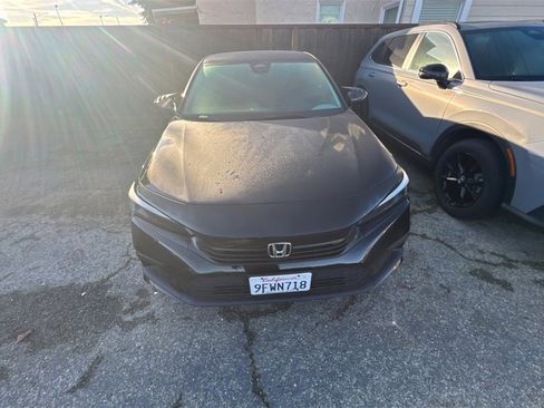 Used 2023 Honda Civic Sport image 5