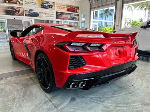 Used 2020 Chevrolet Corvette Stingray Premium Cpe w/ 3LT Preferred Equipment Group RWD image 4