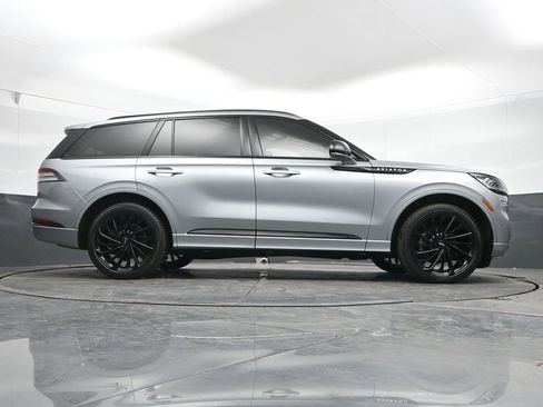 Used 2023 Lincoln Aviator Reserve w/ Equipment Group 201A image 49