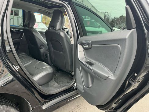 Used 2014 Volvo XC60 T6 image 17
