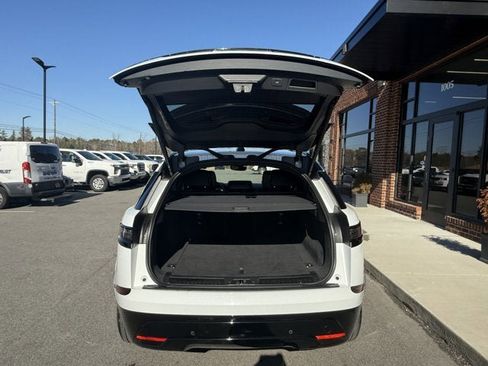 Used 2025 Land Rover Range Rover Velar Dynamic SE image 12
