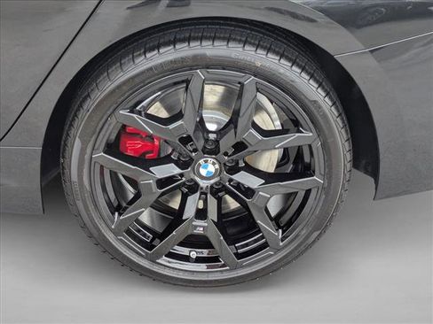 New 2026 BMW 330i Sedan w/ M Sport Package image 10