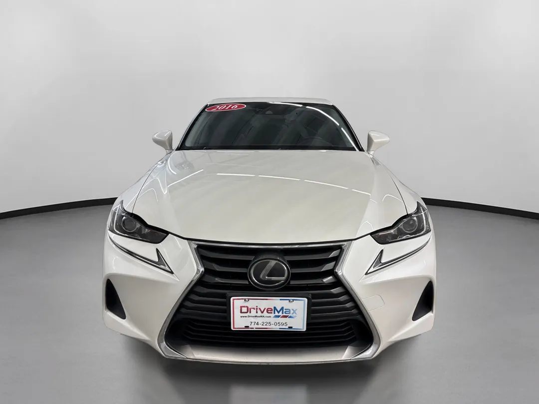Used 2018 Lexus IS 300 AWD w/ Comfort Package image 2
