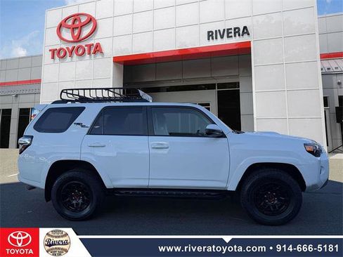 Certified 2023 Toyota 4Runner TRD Off-Road image 4