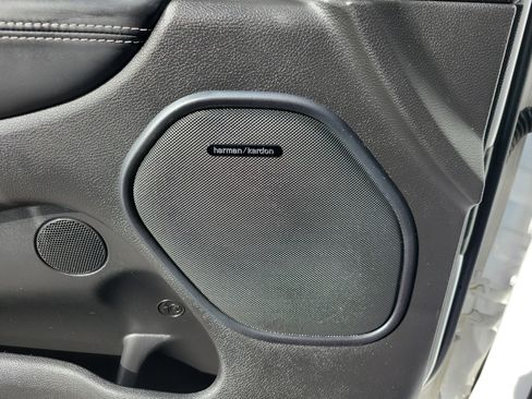 Used 2021 Dodge Durango SRT Hellcat w/ Technology Group image 18