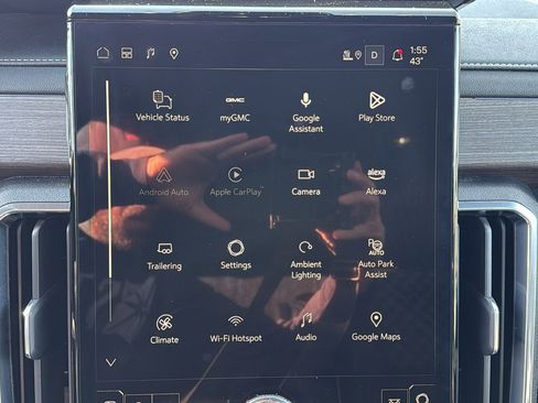 Used 2024 GMC Acadia Denali w/ Super Cruise Package image 19