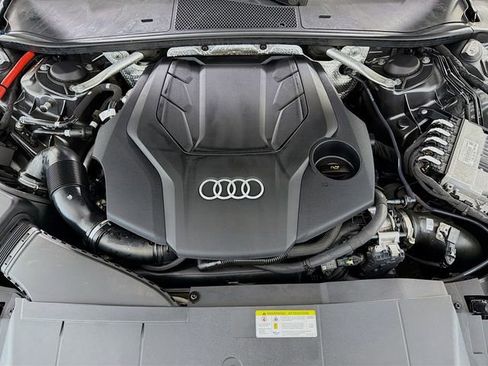 Used 2022 Audi A7 3.0T Premium Plus AWD/4WD image 33