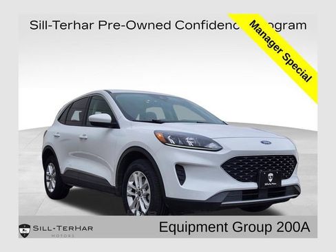 Used 2020 Ford Escape SE image 1