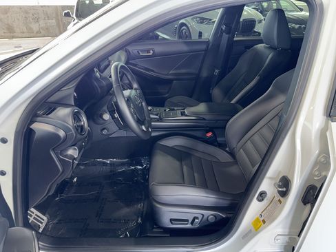 Used 2025 Lexus IS 350 F Sport RWD image 18