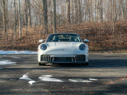 Used 2025 Porsche 911 Targa 4 GTS image 32