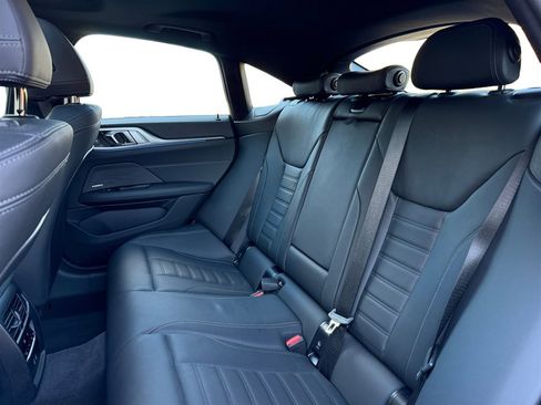 Used 2025 BMW 430i xDrive w/ M Sport Package image 16