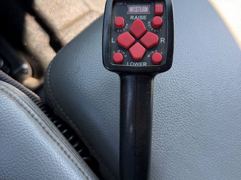 Used 2016 Ford F550 4x4 SuperCab Super Duty image 22