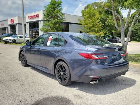 New 2026 Toyota Camry SE FWD image 6