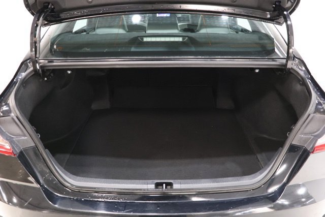 Used 2025 Toyota Camry SE FWD image 32