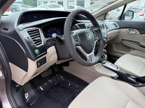 Used 2013 Honda Civic LX image 17