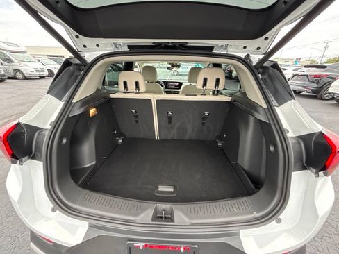 Used 2026 Buick Encore GX Preferred w/ Comfort Package FWD image 30
