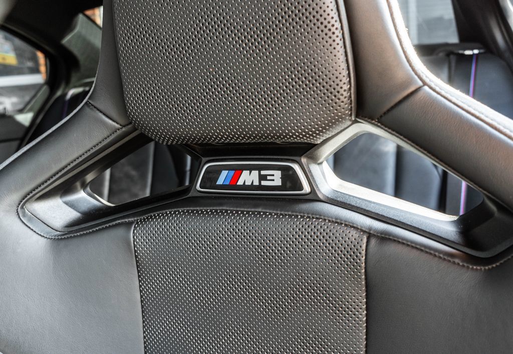 Used 2021 BMW M3 RWD image 8