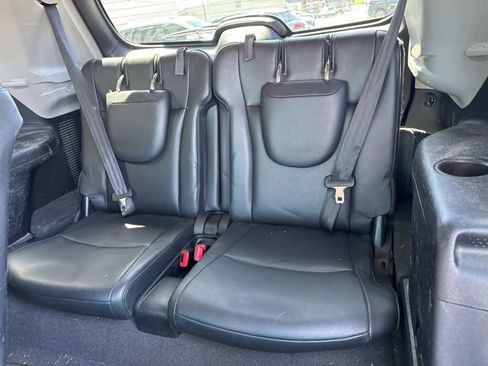 Used 2013 Toyota Highlander Limited AWD/4WD image 19