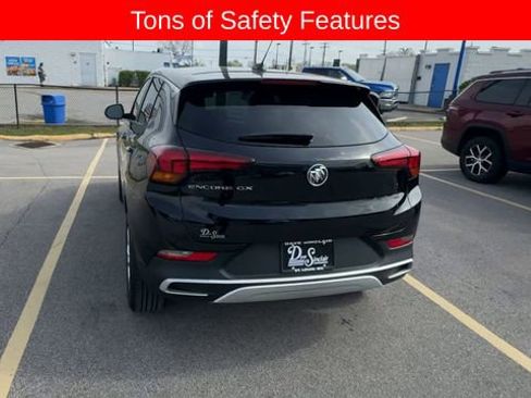 Used 2023 Buick Encore GX Preferred w/ Cold Weather Comfort Package FWD image 7