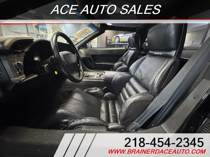 Used 1991 Chevrolet Corvette ZR-1 RWD image 15