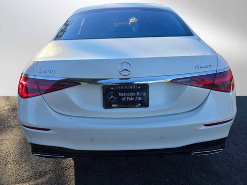 Certified 2022 Mercedes-Benz S 500 4MATIC image 4
