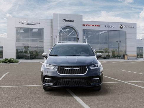 New 2026 Chrysler Pacifica Pinnacle AWD/4WD image 6