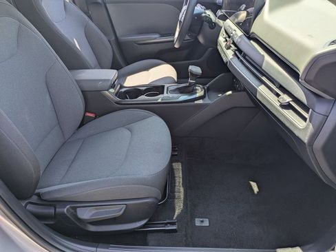 Used 2025 Kia K4 FWD image 28