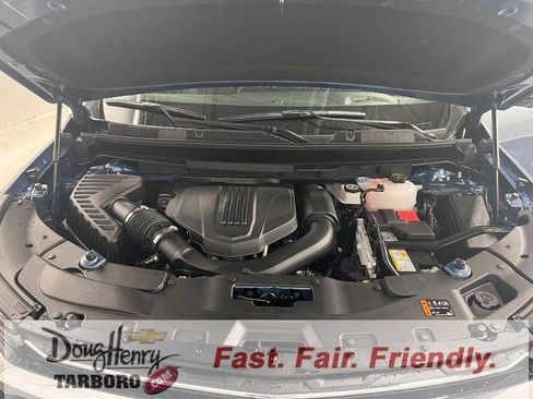 New 2026 Chevrolet Traverse LT w/ Driver Confidence Package FWD image 25